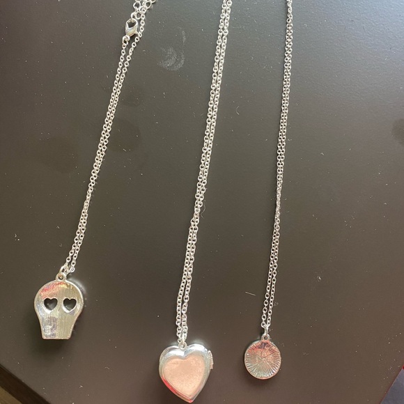 Necklaces - Picture 3 of 3